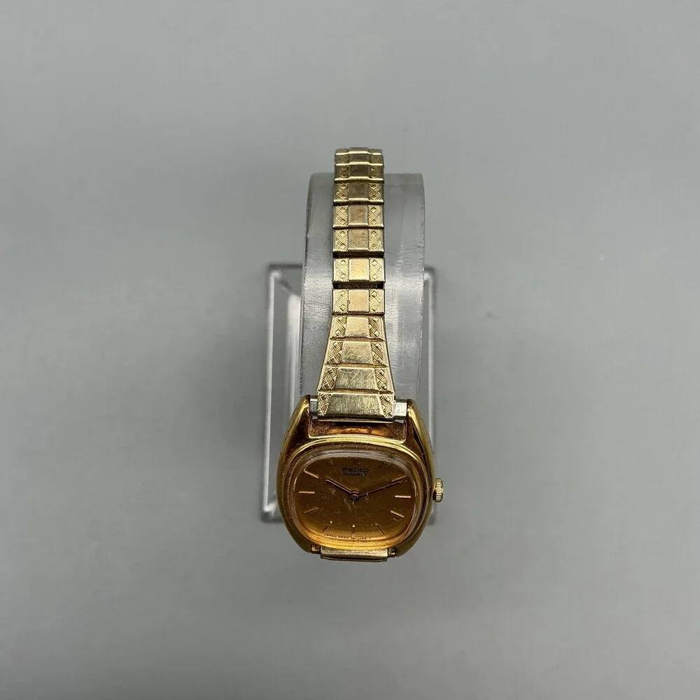 Vintage Seiko 2820-5630 Womens Watch 18mm Gold Dial Gold Tone New Battery
